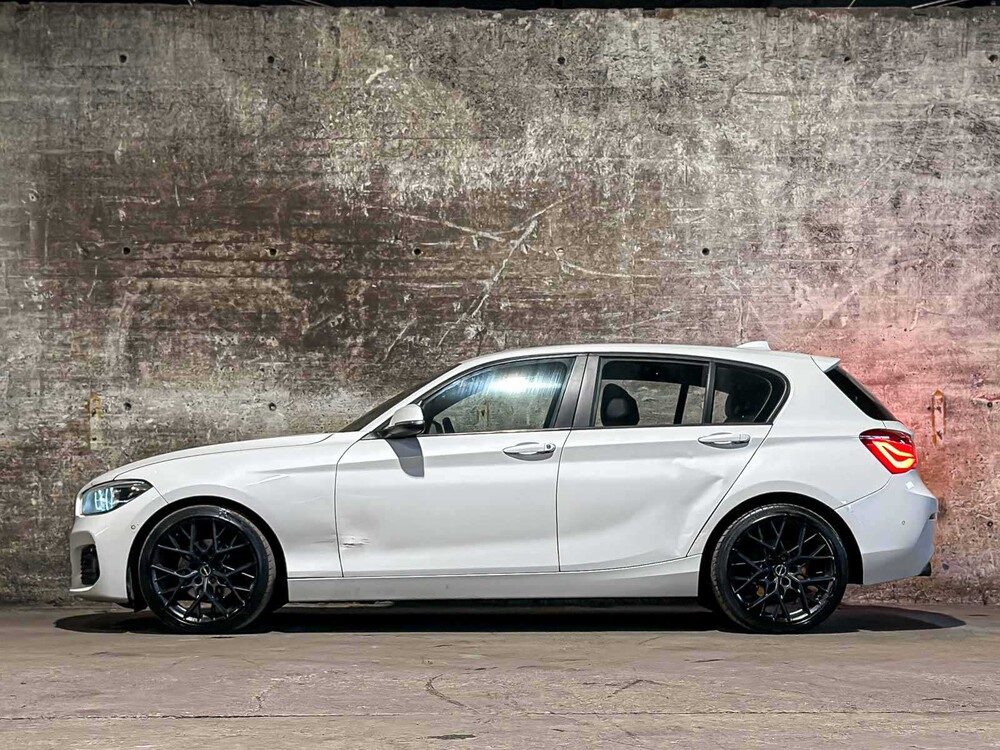 BMW 120i Edition M Sport Shadow High Executive 1-Serie 184 PS 2018 (Automatik), L-715-TZ