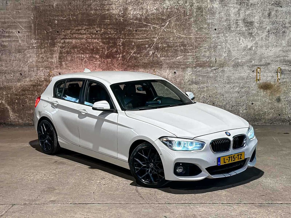 BMW 120i Edition M Sport Shadow High Executive 1-Serie 184 PS 2018 (Automatik), L-715-TZ