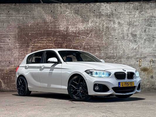 BMW 120i Edition M Sport Shadow High Executive 1-Serie 184 PS 2018 (Automatik), L-715-TZ