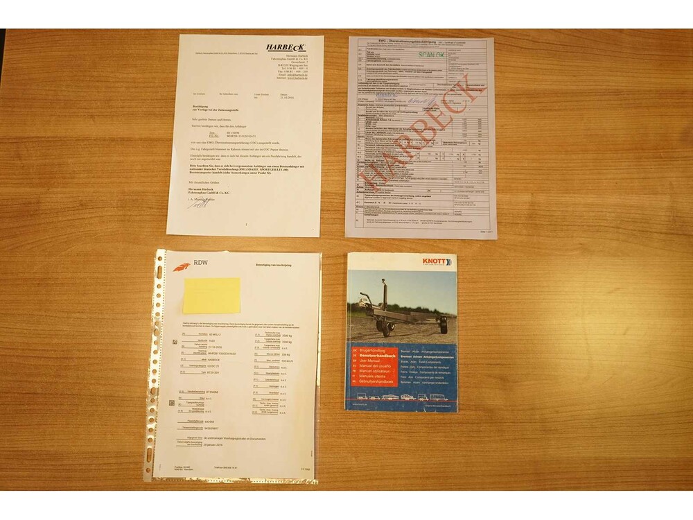 Crownline 266SC 2012 Speedboot (Mercruiser Motor 349,3PK) - (Trailer Harbeck BT3500M 62-WSJ-2)