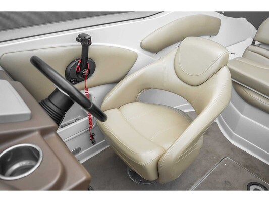 Crownline 266SC 2012 Speedboot (Mercruiser Motor 349,3PK) - (Trailer Harbeck BT3500M 62-WSJ-2)
