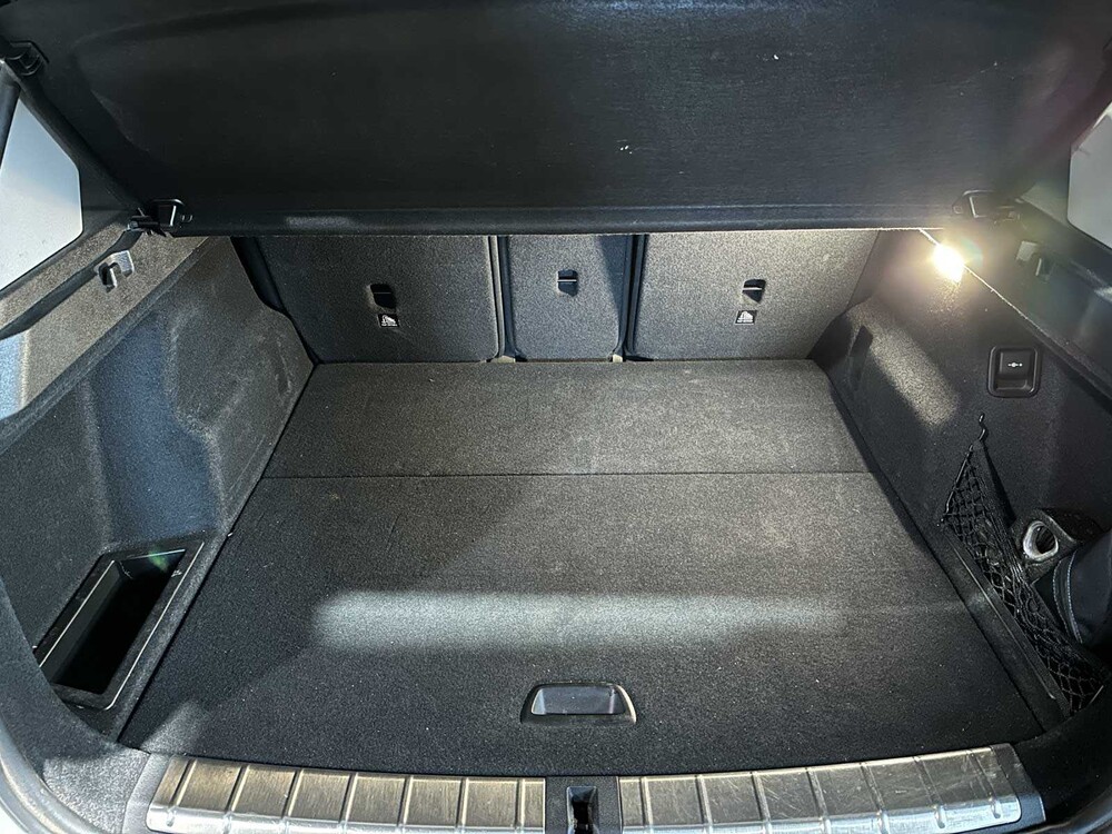 BMW X1 sDrive20i Business Edition Plus 178hp 2022 (Original-NL), P-914-LJ