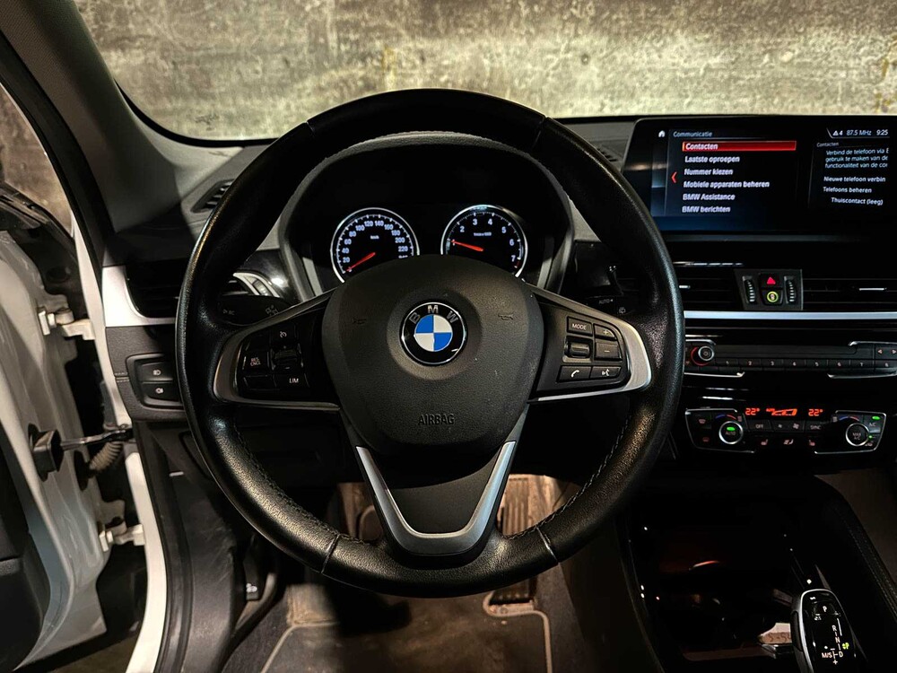 BMW X1 sDrive20i Business Edition Plus 178hp 2022 (Original-NL), P-914-LJ