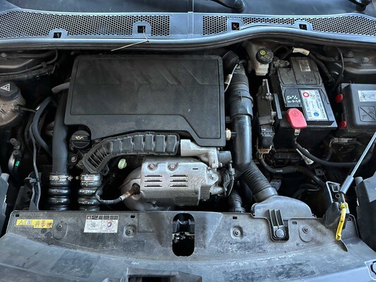 Peugeot 2008 1,2 PureTech GT-Line 131 PS 2020 (Original-NL + 1. Besitzer), H-379-PN
