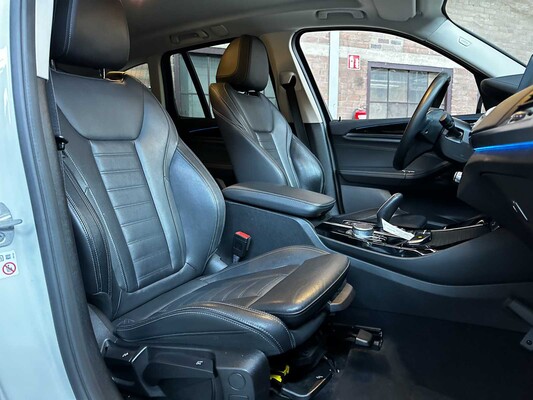 BMW X3 xDrive30e Business Edition Plus 292 PS 2021 (Original-NL + 1. Besitzer), N-314-FK