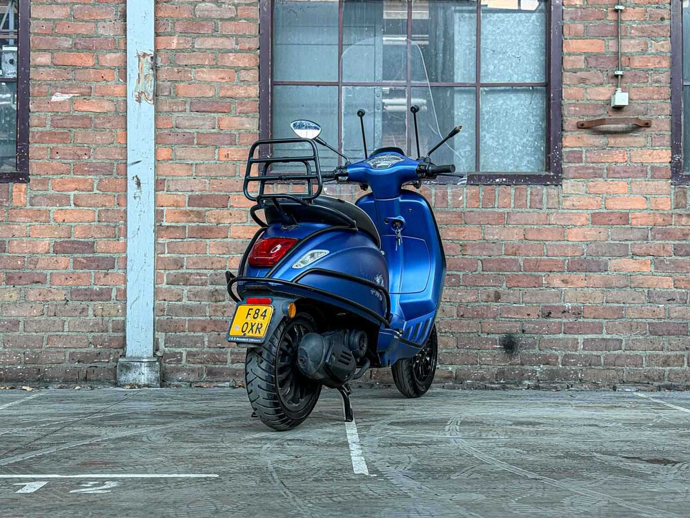 Piaggio Vespa Sprint 4T 2014, F-840-XR Roller