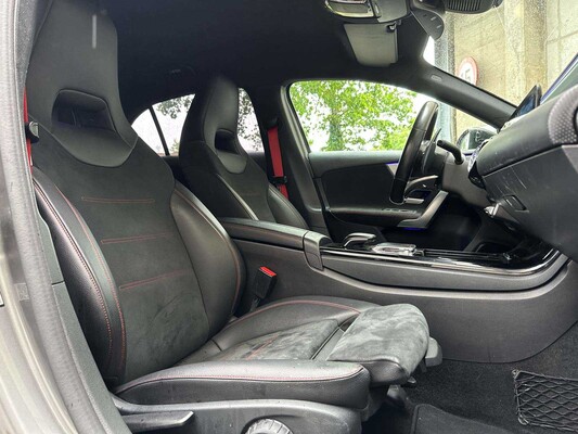 Mercedes-Benz A180 d Launch Edition Premium Plus 116pk 2019 A-Klasse, X-668-XH