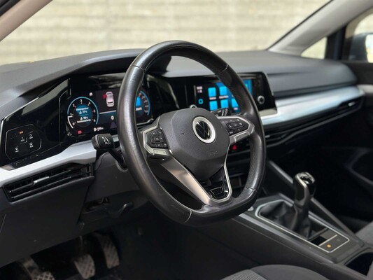 Volkswagen Golf 8 VIII 2.0 TDI 116pk 2020, GFL-69-Z