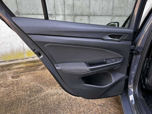 Volkswagen Golf 8 VIII 2.0 TDI 116pk 2020, GFL-69-Z