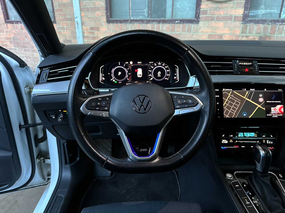 Volkswagen Passat Variant 1.4 TSI PHEV GTE Business 156hp 2021 (Original-NL+1st owner), K-814-XG