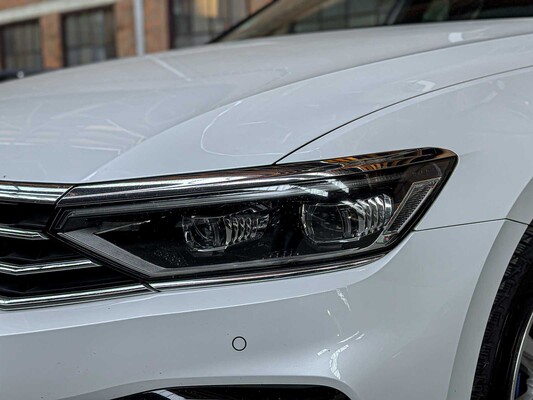 Volkswagen Passat Variant 1.4 TSI PHEV GTE Business 156hp 2021 (Original-NL+1st owner), K-814-XG