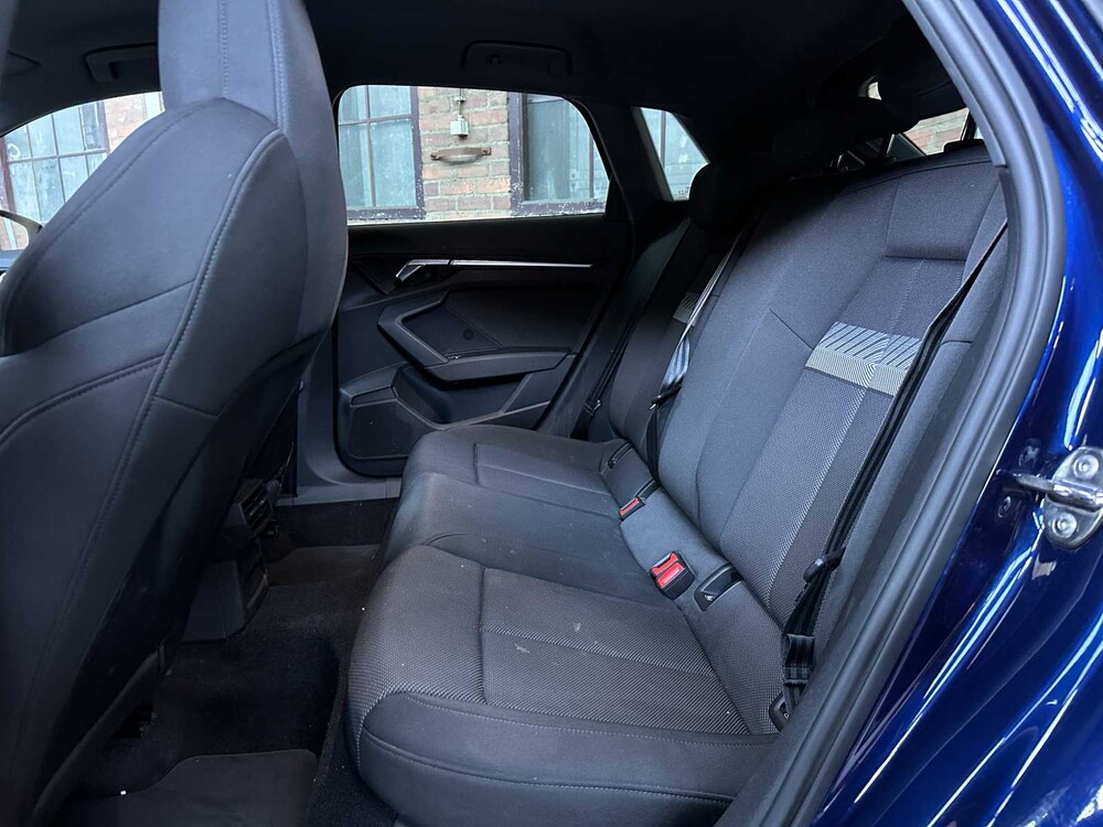 Audi A3 Sportback 35 TFSI Business Edition 150 PS 2020 (Original-NL + 1. Besitzer), J-594-JG