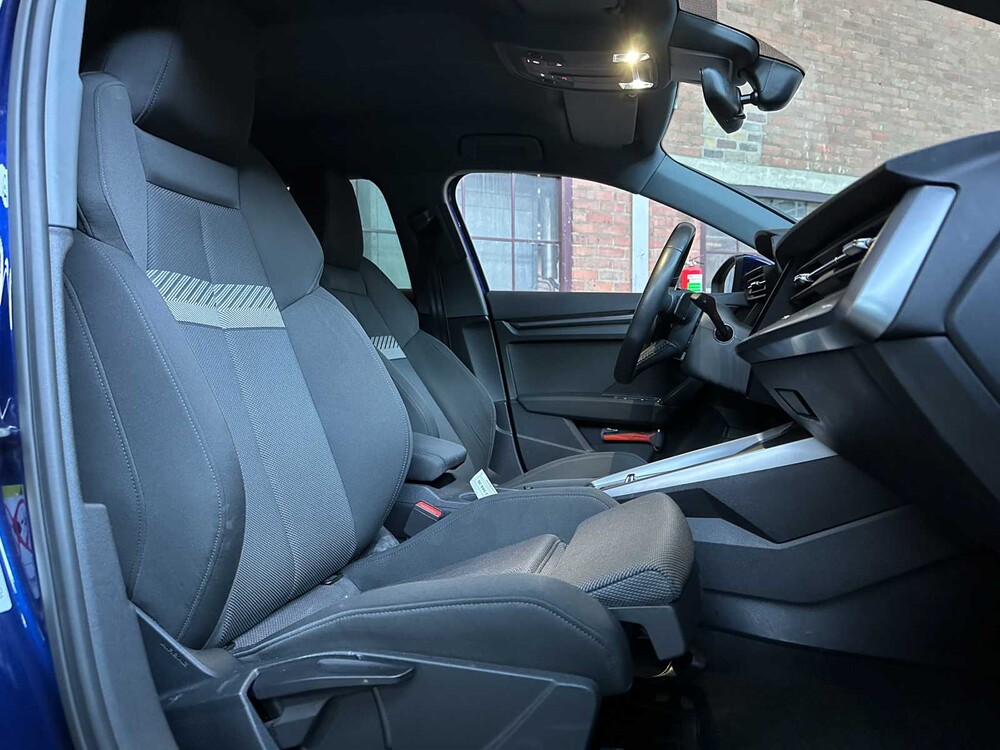 Audi A3 Sportback 35 TFSI Business Edition 150 PS 2020 (Original-NL + 1. Besitzer), J-594-JG