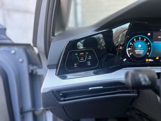 Volkswagen Golf 1.0 TSI 90pk 2020, N-409-NG