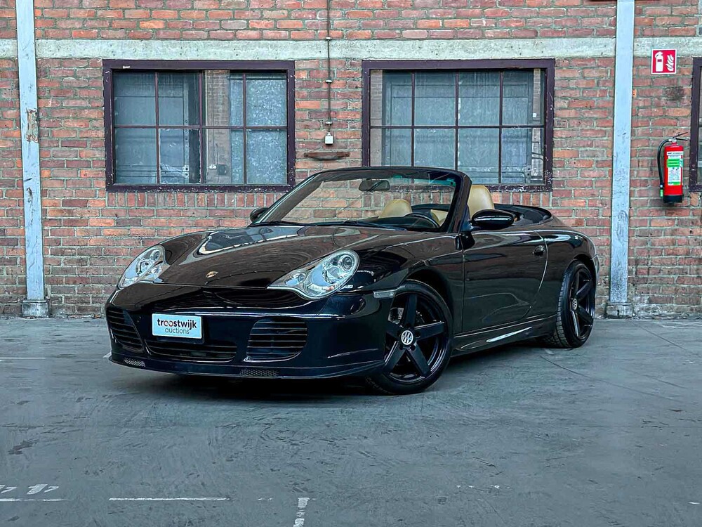 Porsche 911 Carrera Cabriolet 3.6 996 320pk 2004 HANDGESCHAKELD -Youngtimer-