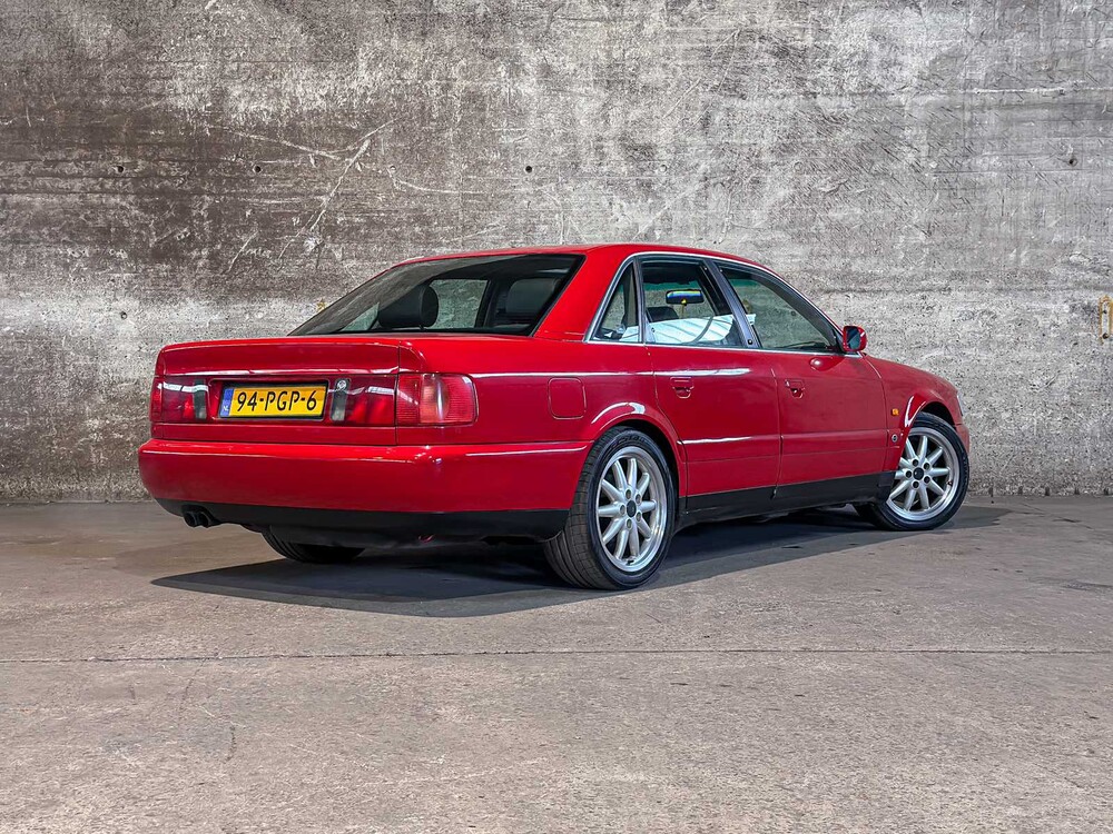 Audi S6 Limousine 4.2 V8 quattro C4 290pk 1996, 94-PGP-6