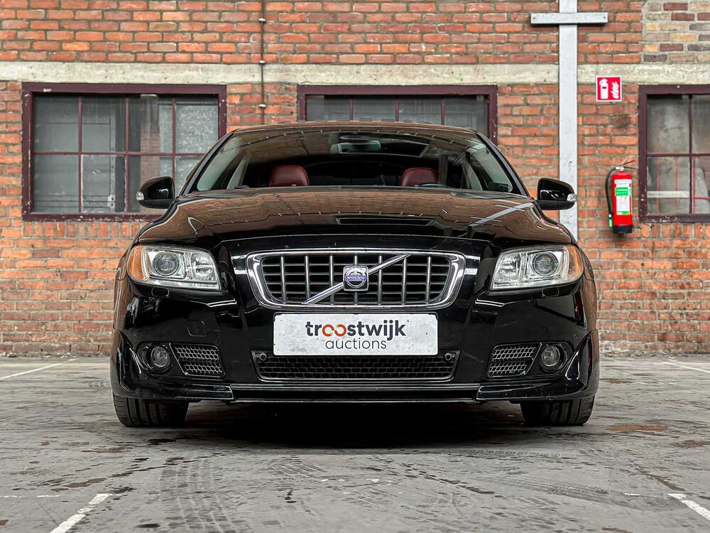 Volvo V70 3.2 6-Cilinder 238pk 2008 Youngtimer
