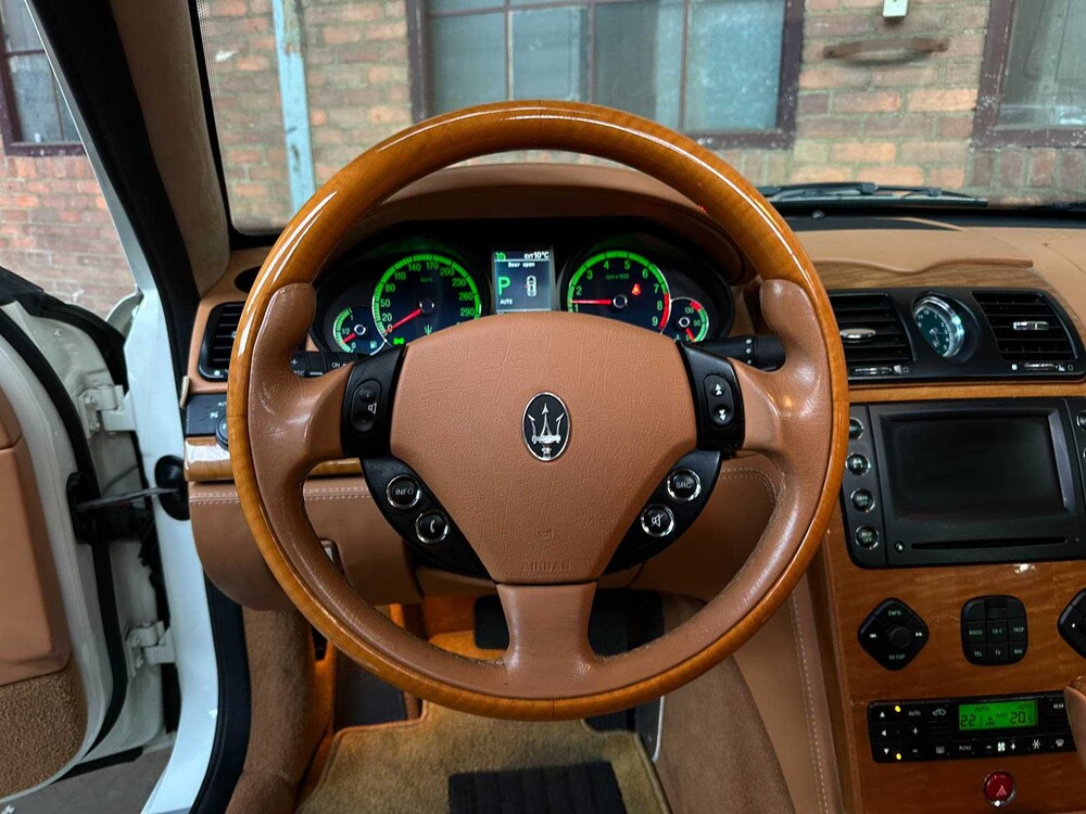 Maserati Quattroporte 4.2 V8 Executive GT 401pk 2007 Youngtimer