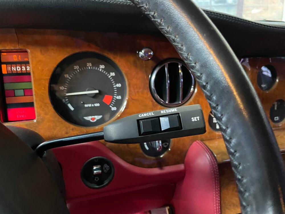 Bentley Brooklands 6.75 V8 245pk 1996 -Youngtimer-