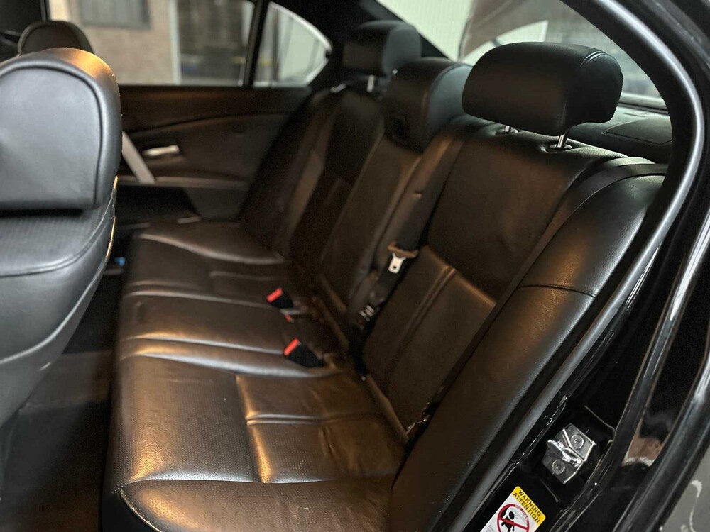 BMW M5 5.0 V10 500pk 2006 E60 5-serie