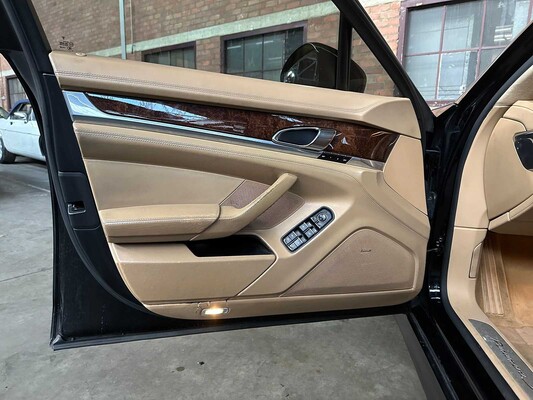 Porsche Panamera S 4,8 V8 400 PS 2009 Youngtimer