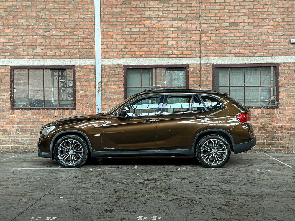 BMW X1 xDrive28i Executive 258pk 2009, 51-NVZ-9