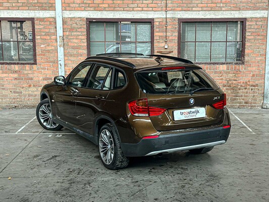 BMW X1 xDrive28i Executive 258pk 2009, 51-NVZ-9
