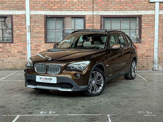 BMW X1 xDrive28i Executive 258pk 2009, 51-NVZ-9