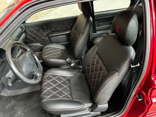 Peugeot 106 GTI 1*nfx 1.6-16V Sport 118hp 1996 (Original-NL), PT-FR-96