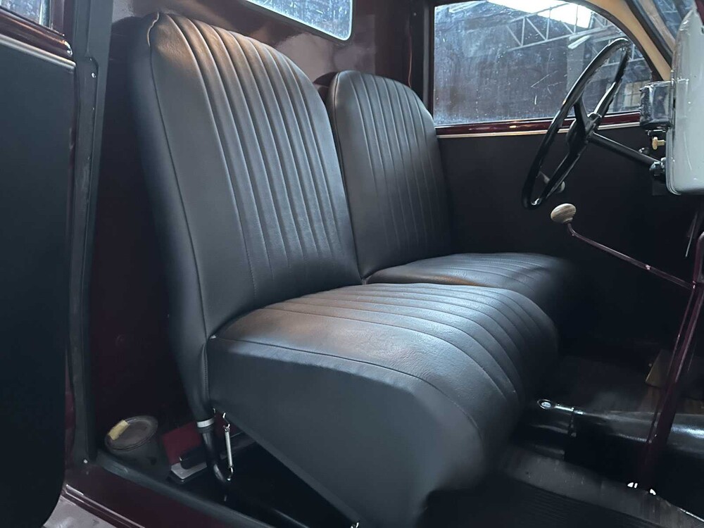 Peugeot 202 Pick-Up Truck 1946, BH-08-77