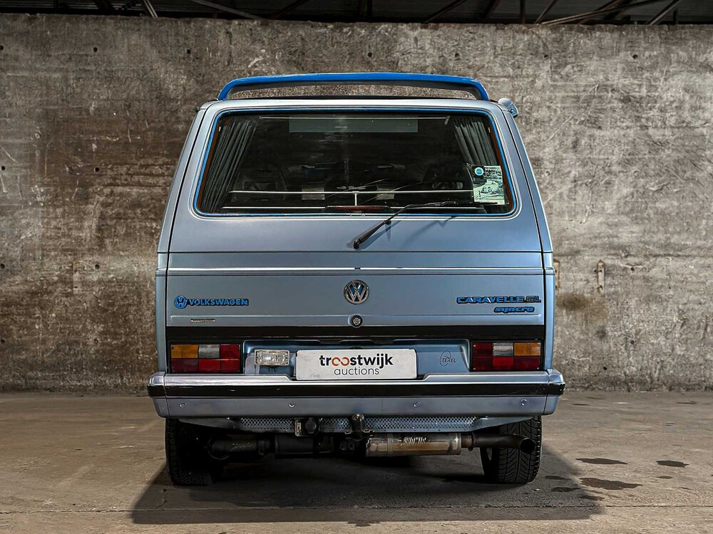Volkswagen CARAVELLE (2.0L Motor Golf GTI) 7-Persoons 1986 Camper, 61-HRD-9