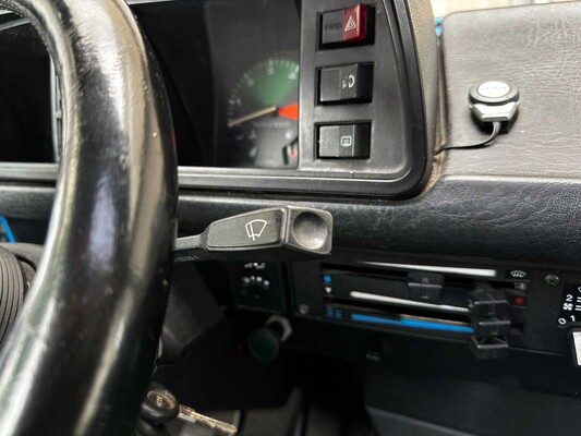 Volkswagen CARAVELLE (2.0L Motor Golf GTI) 7-Persoons 1986 Camper, 61-HRD-9