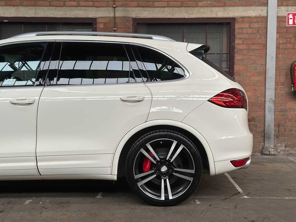 Porsche Cayenne Turbo 4.8 V8 500PK 2010 38.000KM!