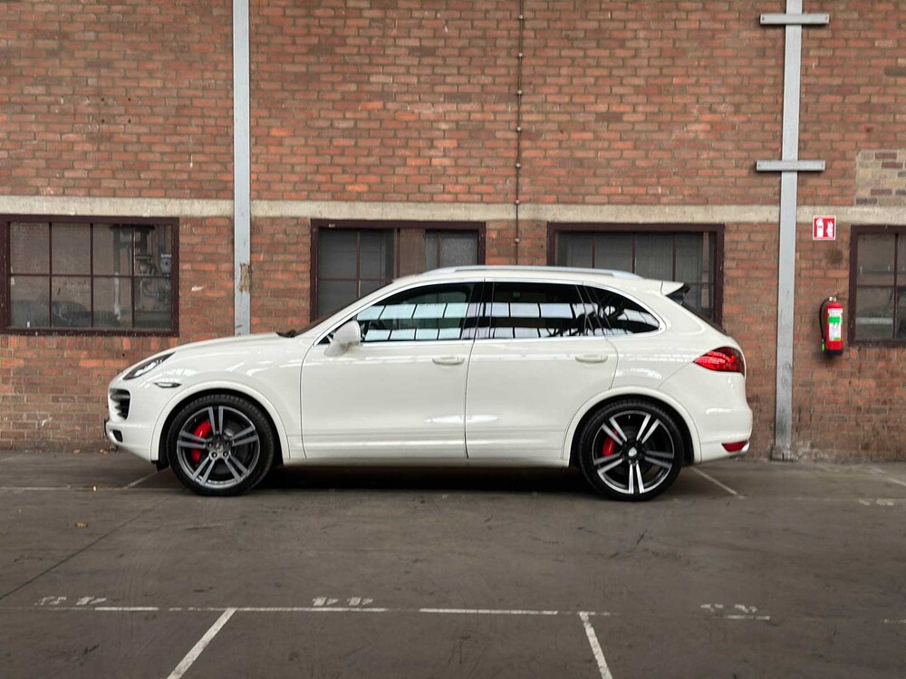 Porsche Cayenne Turbo 4.8 V8 500PK 2010 38.000KM!