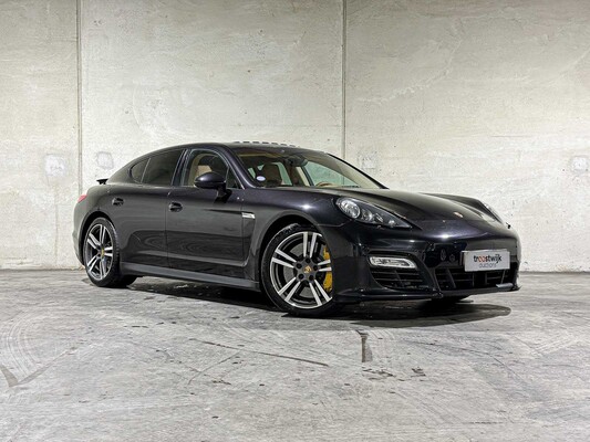 Porsche Panamera GTS 4.8 V8 430pk 2012 Sport-Chrono