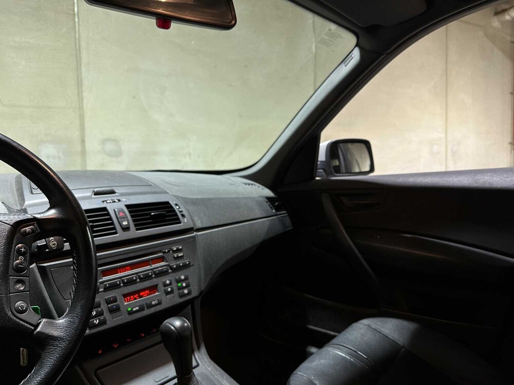 BMW X3 3.0i Executive 231pk 2004 (Automaat), 76-GTF-3