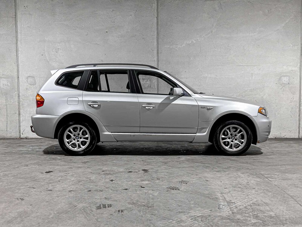 BMW X3 3.0i Executive 231pk 2004 (Automaat), 76-GTF-3