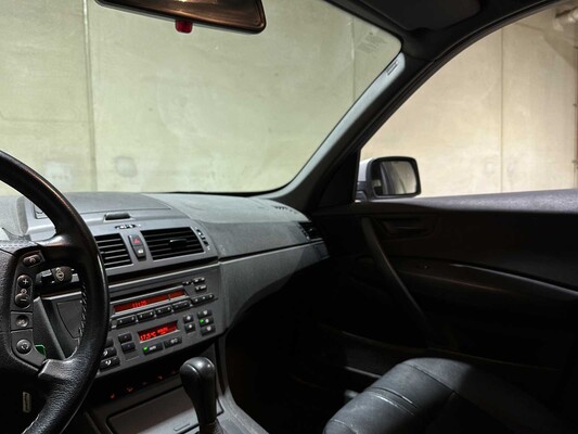 BMW X3 3.0i Executive 231pk 2004 (Automaat), 76-GTF-3