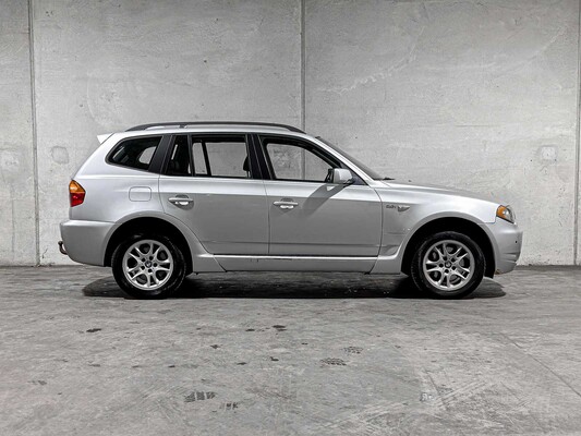 BMW X3 3.0i Executive 231pk 2004 (Automaat), 76-GTF-3
