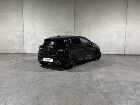 Renault Clio 1.6 R.S. Trophy 220pk 2016, K-787-PD
