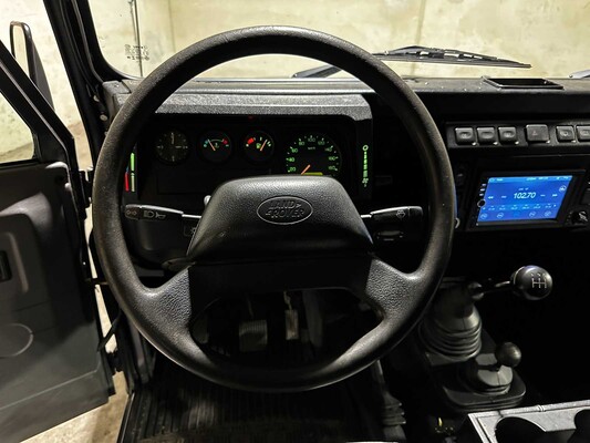 Land Rover Defender 2.5 TS5 110 SW S 122 PS 2003, JRZ-71-L Youngtimer