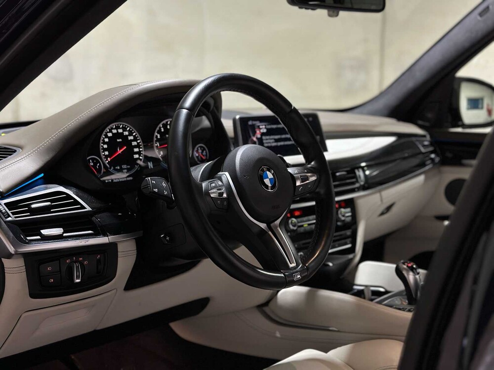 BMW X5M 4.4 V8 M-Sport F85 576hp 2015, JPV-47-K