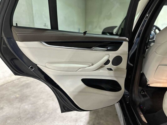 BMW X5M 4.4 V8 M-Sport F85 576hp 2015, JPV-47-K