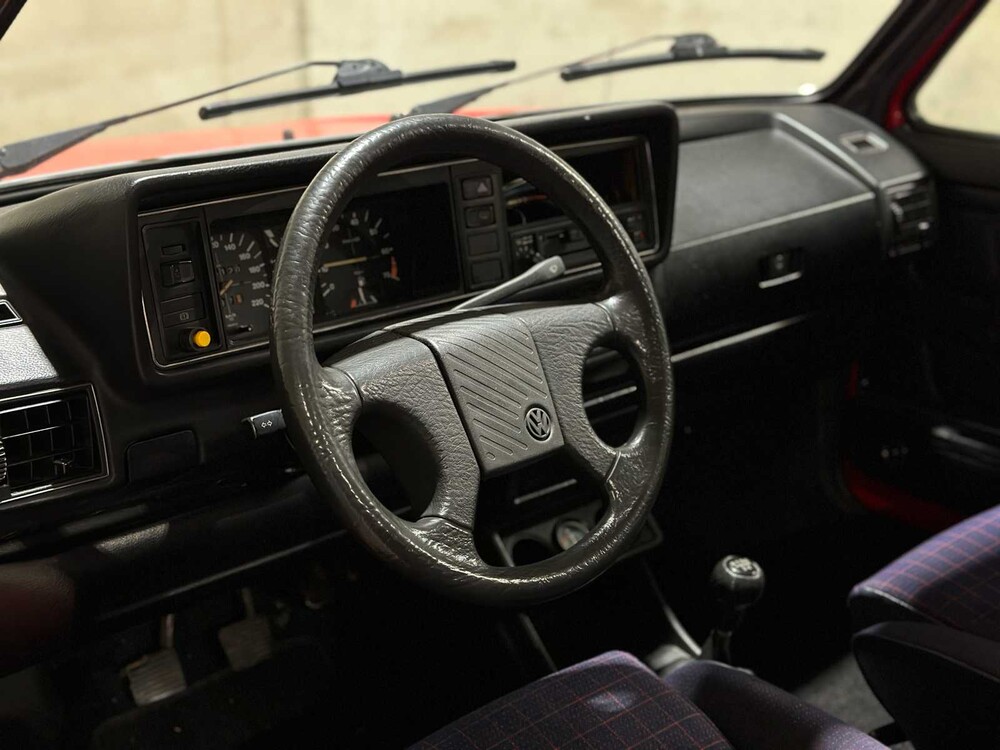 Volkswagen Golf Mk1 Cabriolet 1.8 95pk 1988, 20-LVG-4