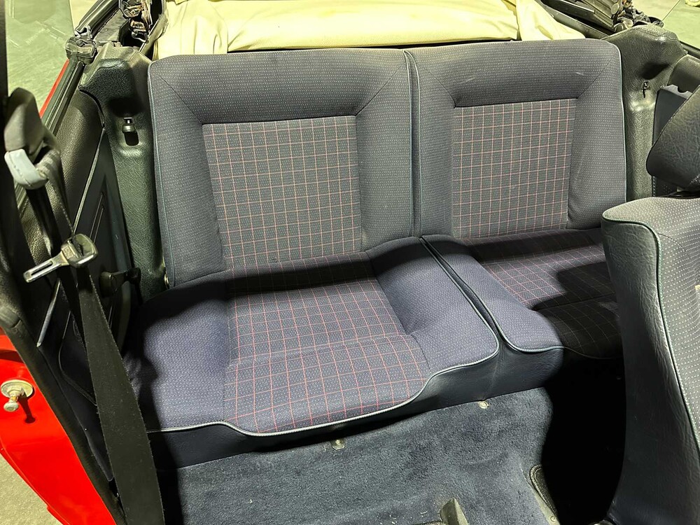 Volkswagen Golf Mk1 Cabriolet 1.8 95pk 1988, 20-LVG-4