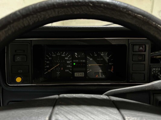 Volkswagen Golf Mk1 Cabriolet 1.8 95pk 1988, 20-LVG-4
