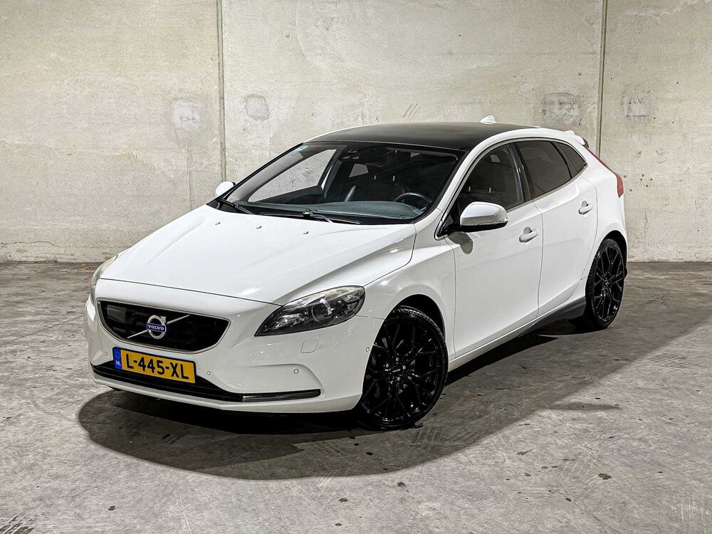 Volvo V40 2.0 D3 Summum 148pk 2012, L-445-XL