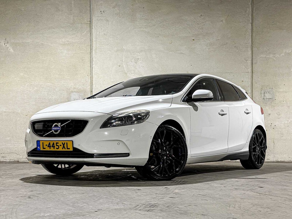 Volvo V40 2.0 D3 Summum 148pk 2012, L-445-XL