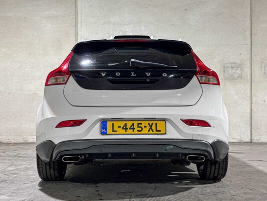 Volvo V40 2.0 D3 Summum 148pk 2012, L-445-XL