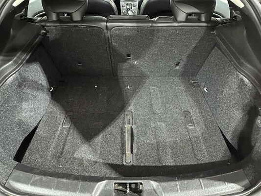 Volvo V40 2.0 D3 Summum 148pk 2012, L-445-XL